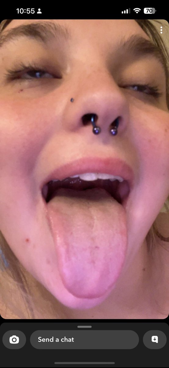 goon4dayz5's tweet photo. thick pink bopper tongues🤤 https://t.co/sz6M7hEg7d