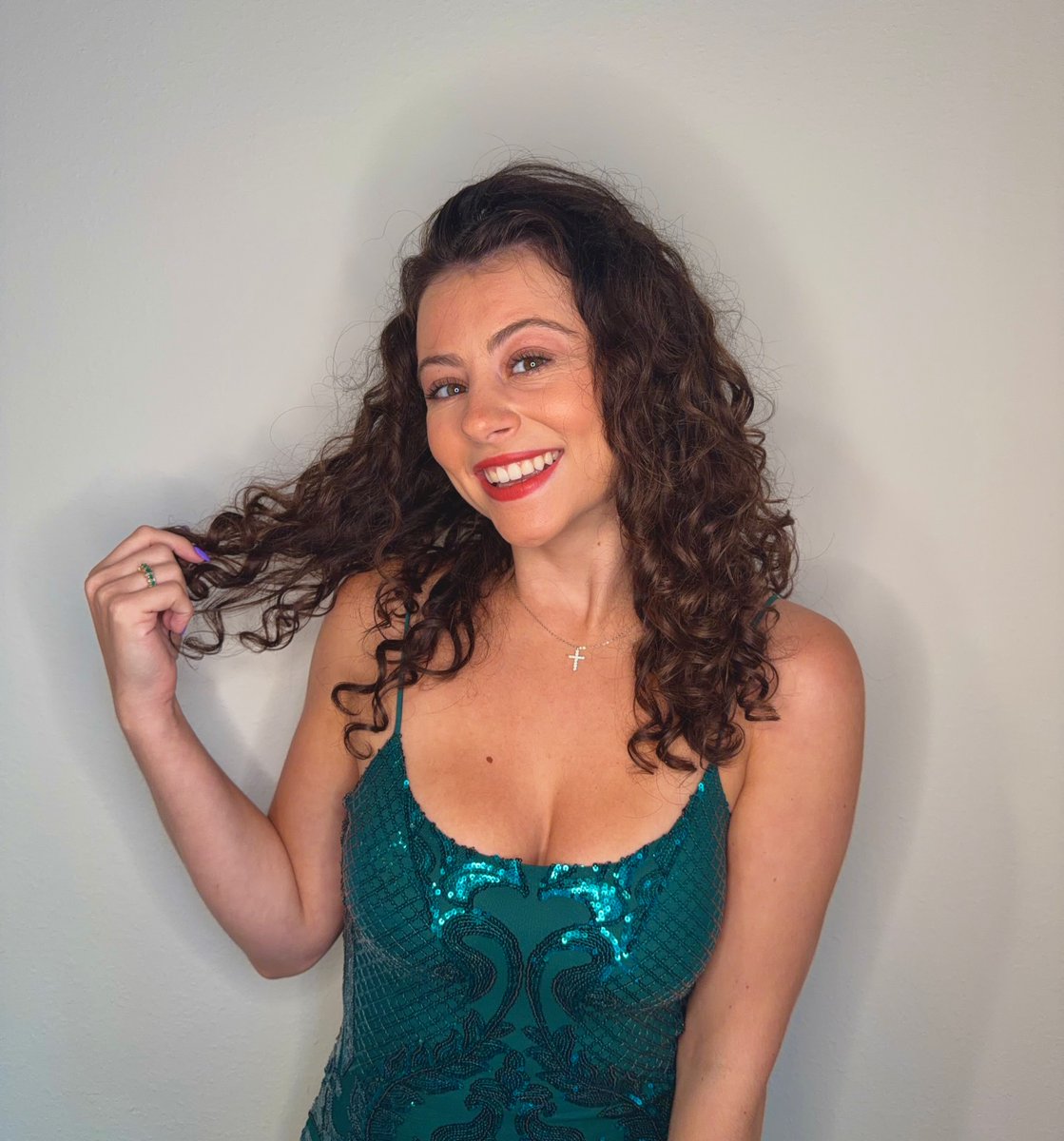 Victoria Bradley tweet media