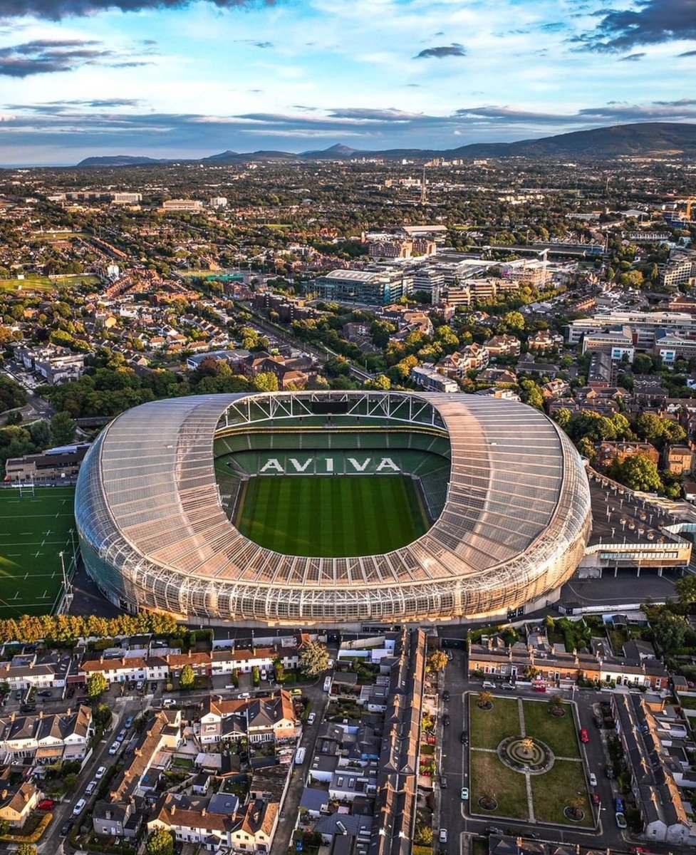 The Earth tweet media