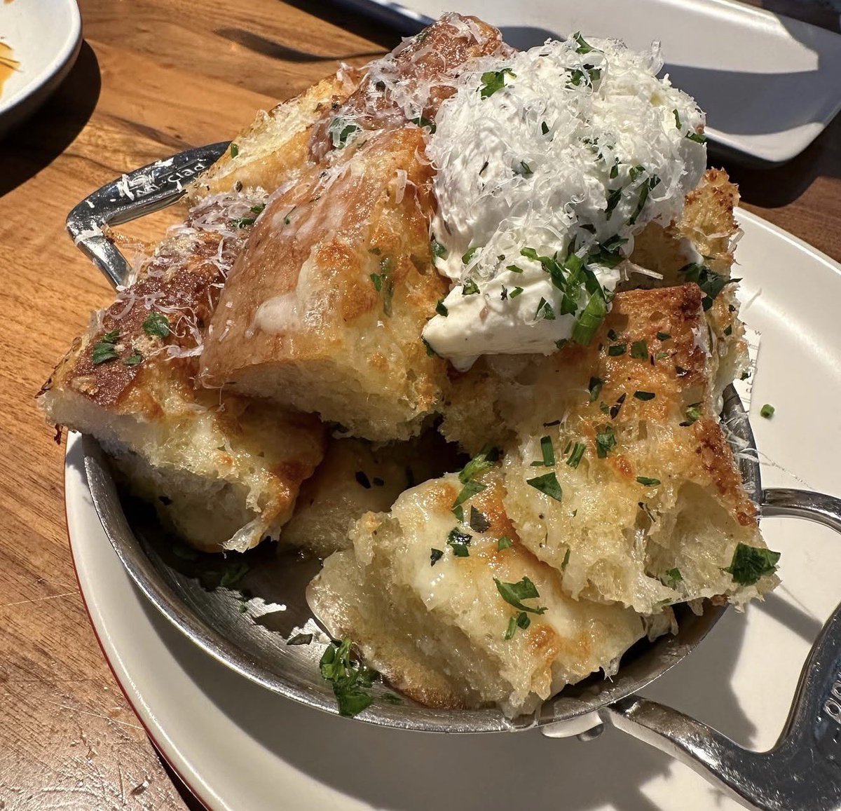 HungryAI tweet media