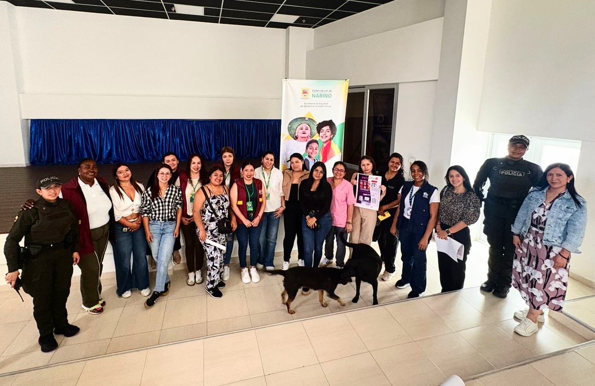 DefensoriaCol's tweet photo. Fortalecer el acceso a la justicia y la garantía de los derechos de las mujeres en el territorio hace parte del trabajo que desarrollamos en el municipio de Samaniego, Nariño, en el marco de un acompañamiento y asistencia técnica a las instituciones locales sobre Violencias Basadas en Género (VBG) y orientaciones sexuales diversas.

Este espacio nos permitió avanzar en la articulación institucional, así como en el fortalecimiento de capacidades de las entidades locales para la prevención, atención y seguimiento de estas problemáticas. De igual manera, promovimos herramientas y rutas de acción que contribuyen a una respuesta más oportuna, integral y con enfoque de derechos en el territorio.