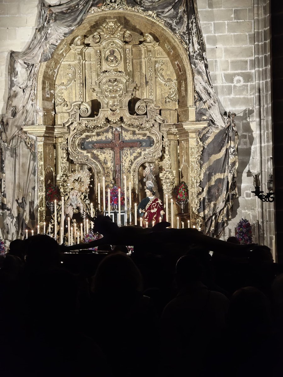 Capilla KyrieEleison tweet media