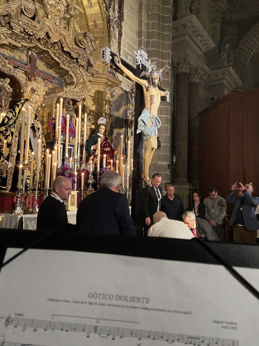 Capilla KyrieEleison tweet media
