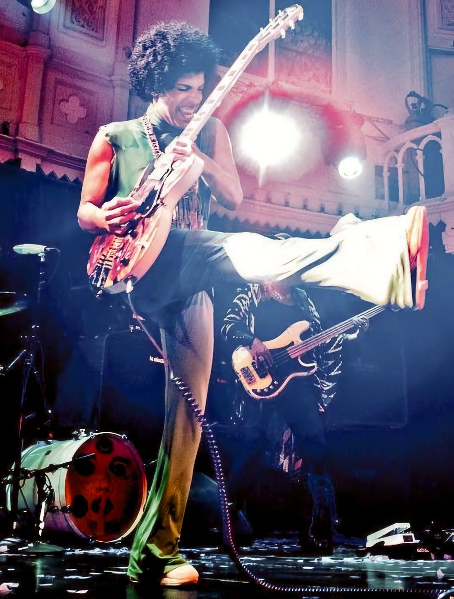 Dirty Mind tweet media