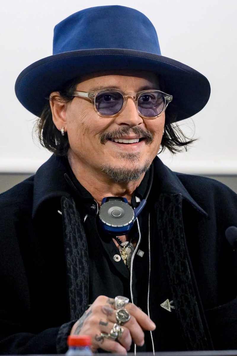 Tell me about it tweet media