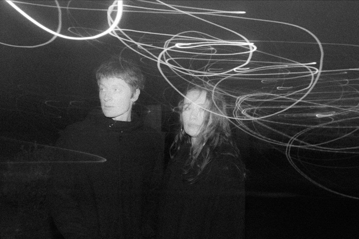 Los White Flowers estrenan track. Escucha "Heaven" por acá ▶️ bit.ly/4shrhir 

#whiteflowers #newmusic #music #musica #musicanueva #nuevamusica #videos