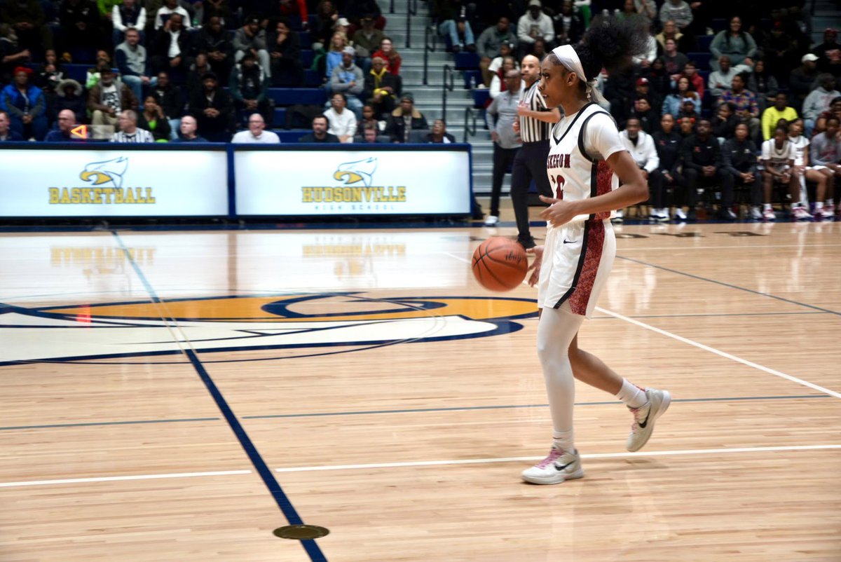 DeCamp Creative Solutions tweet media