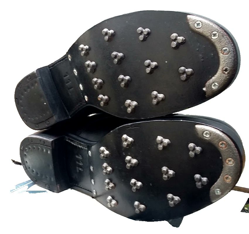 MOHAWK_RETRO's tweet photo. Check out #Beautiful #vintagegift #BRITISHARMY #AMMO #HOBNAIL #BOOTS #11L #Black #Studded #Military #Drill #Parade #NOS #EU46 #WW2 #pattern #Reenactment #oldfashioned #army #events #costume 👢👢💍☂️ https://t.co/tPhieXUHo1 #eBay via @eBay_UK https://t.co/yk8W5JSnDa