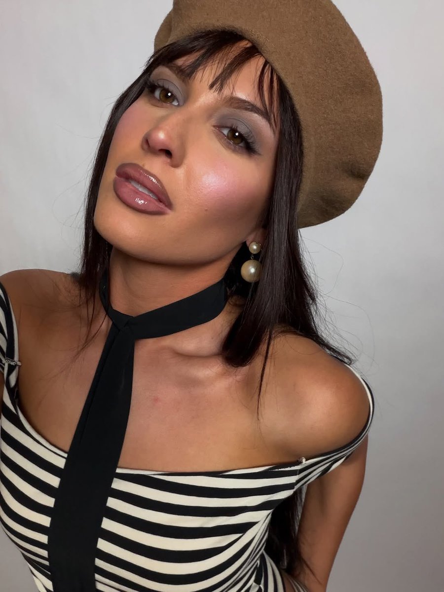 Emerson Azarian redefines “perfection” in latest Instagram post.