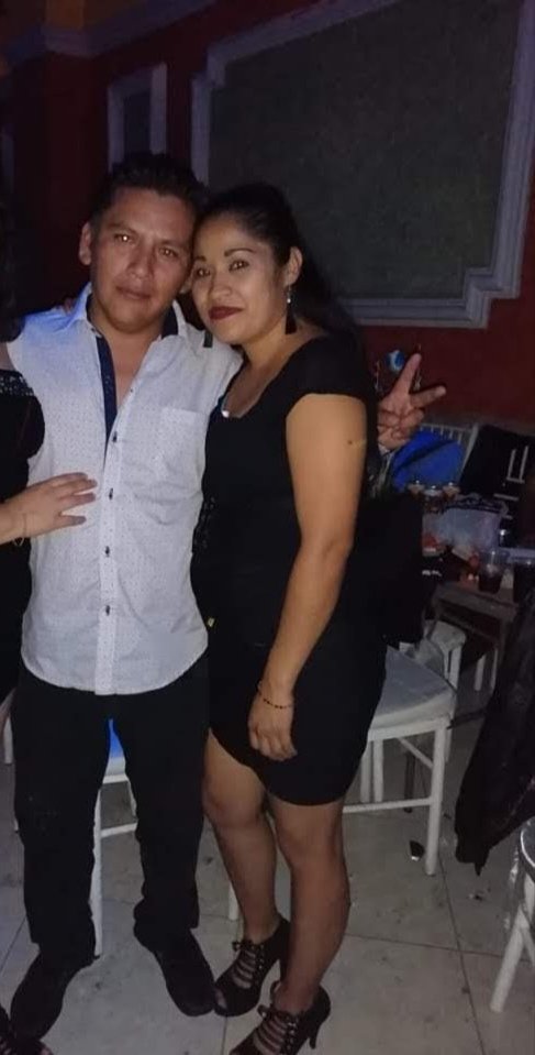Hola mis amores quien me puede ingresar a un grupo de WhatsApp de parejas sw para hacer  intercambio y trios con mi esposo Héctor Este es mi WhatsApp 5614332433