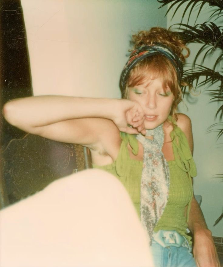 annie ★ ☆ tweet media