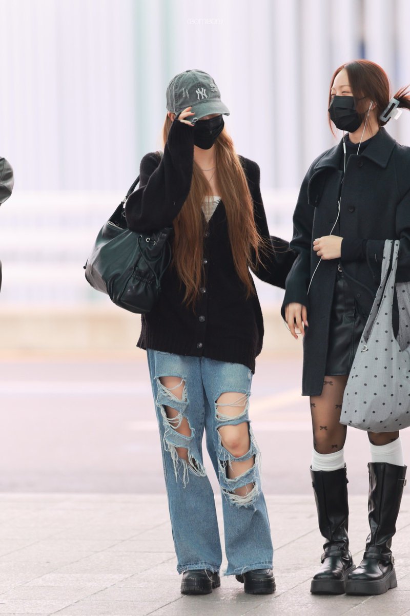 (BomBon) tweet media