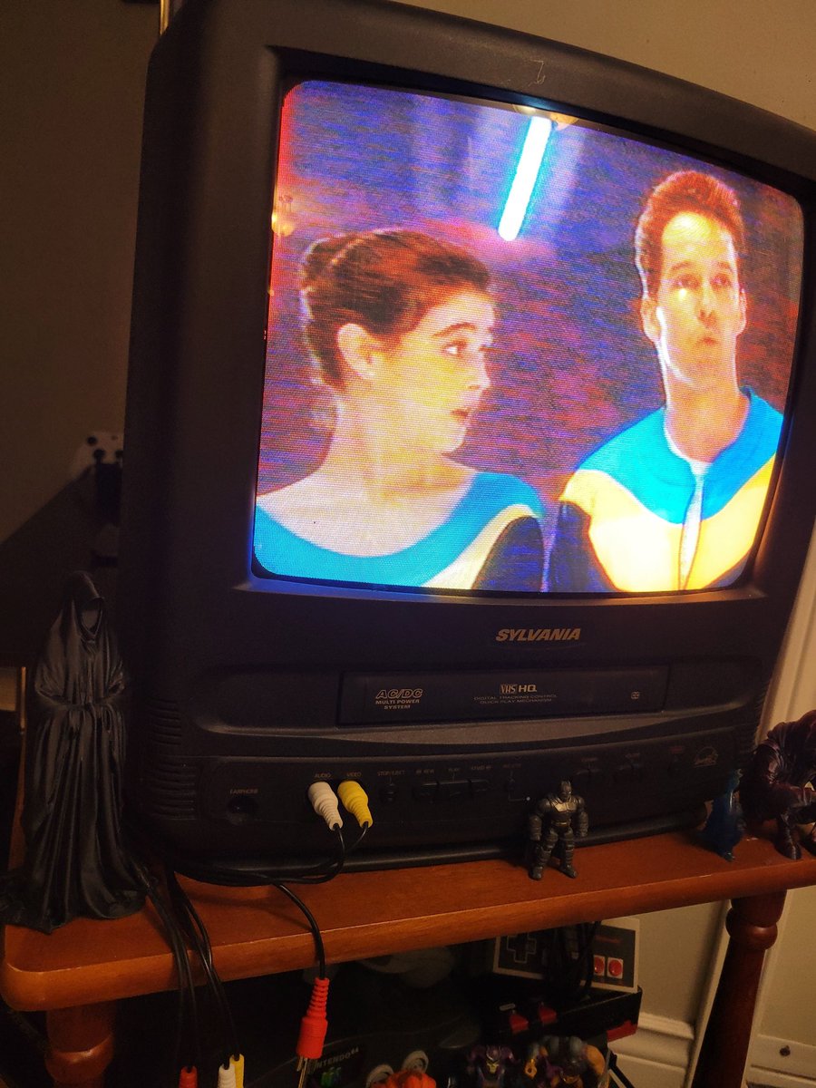 Written_In_Ash's tweet photo. Tonight,...on the tiny old TV - The Cutting Edge #ashthevibehunter #retroTV #toepick #90s #TuesdayMood #MovieClub #classic #youth #comedy #retronook #vibe #MentalHealth #movies #TuesdayNightVibe https://t.co/MgeZ1JksBg