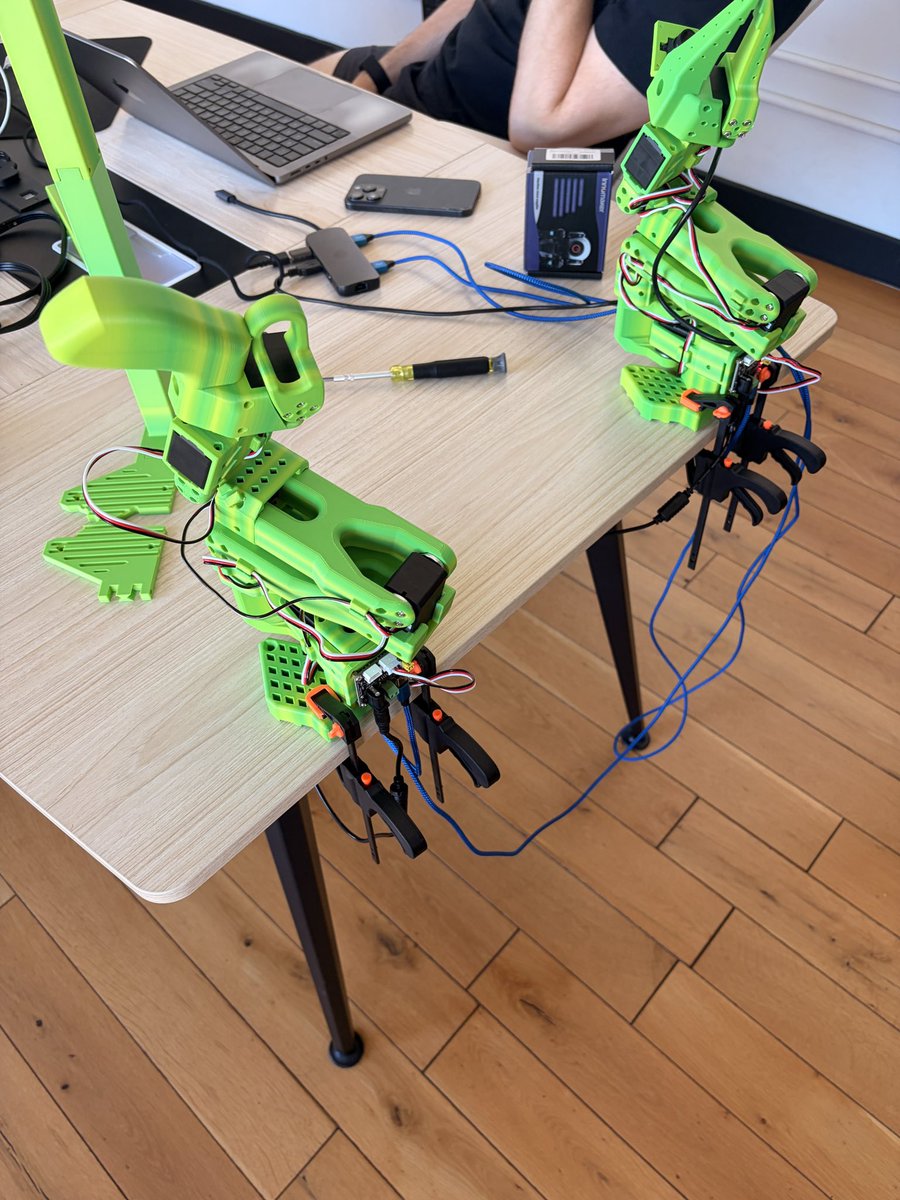 Evan Chipman tweet media