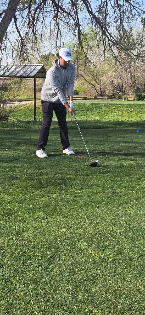 San Elizario HS Boys & Girls Golf Team tweet media