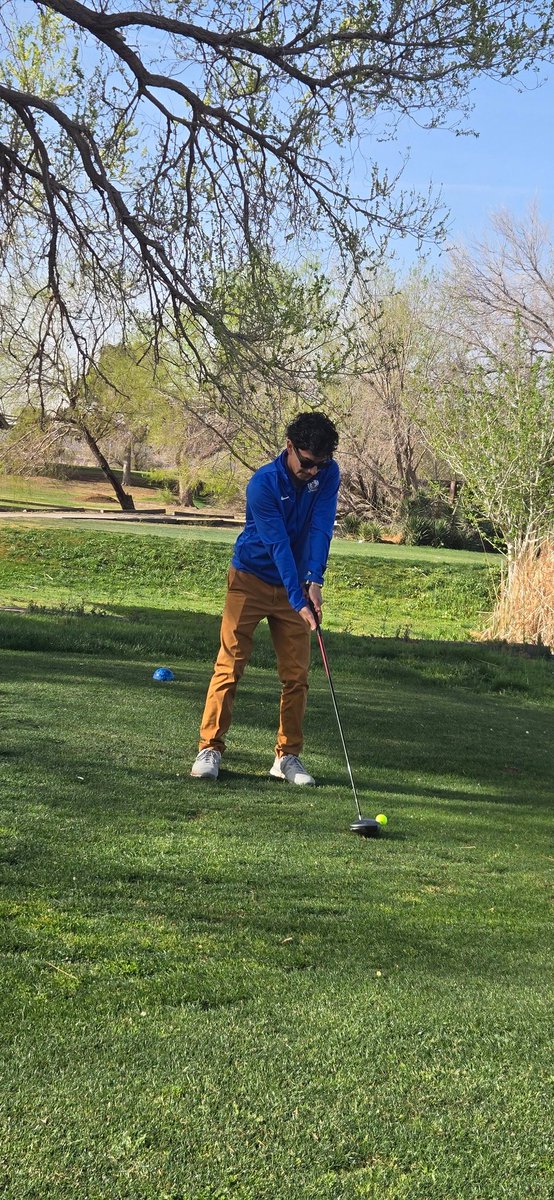 San Elizario HS Boys & Girls Golf Team tweet media