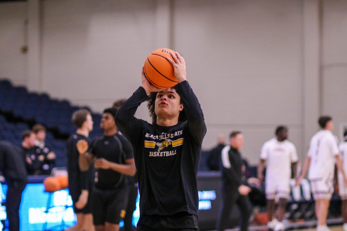 Black Hills State MBB tweet media