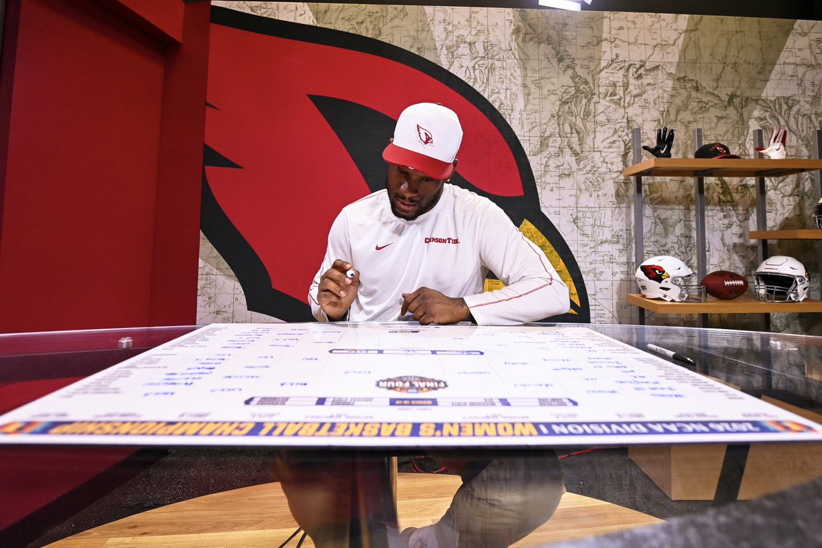 NCAA Women's Final Four tweet media