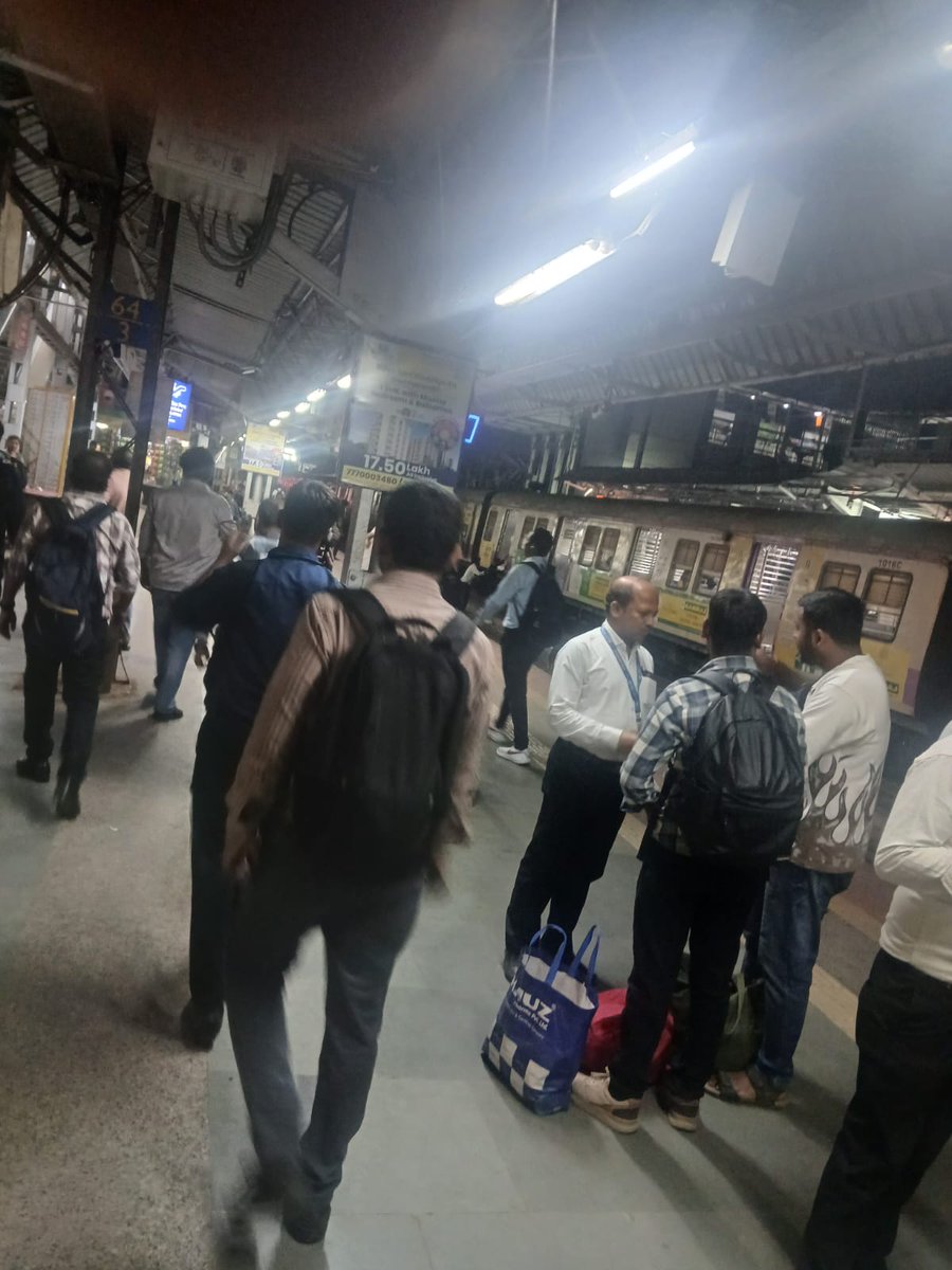 Sr DCM, Mumbai, CR tweet media