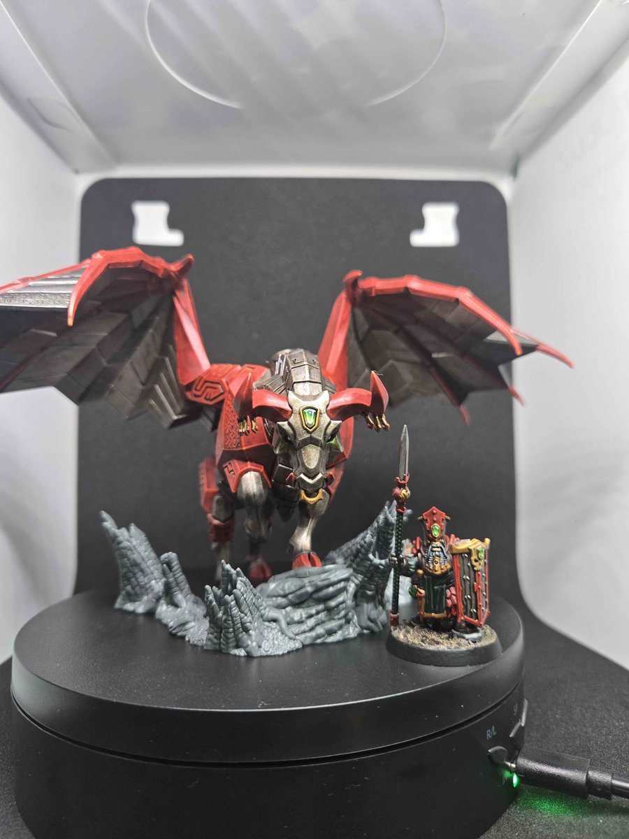 Hobby stream!!! A Golden Throne!!! <a href="/w4stedspace/">w4stedspace</a> ?! Come check it out if you wanna, streaming NOW @ twitch.tv/capacamaru