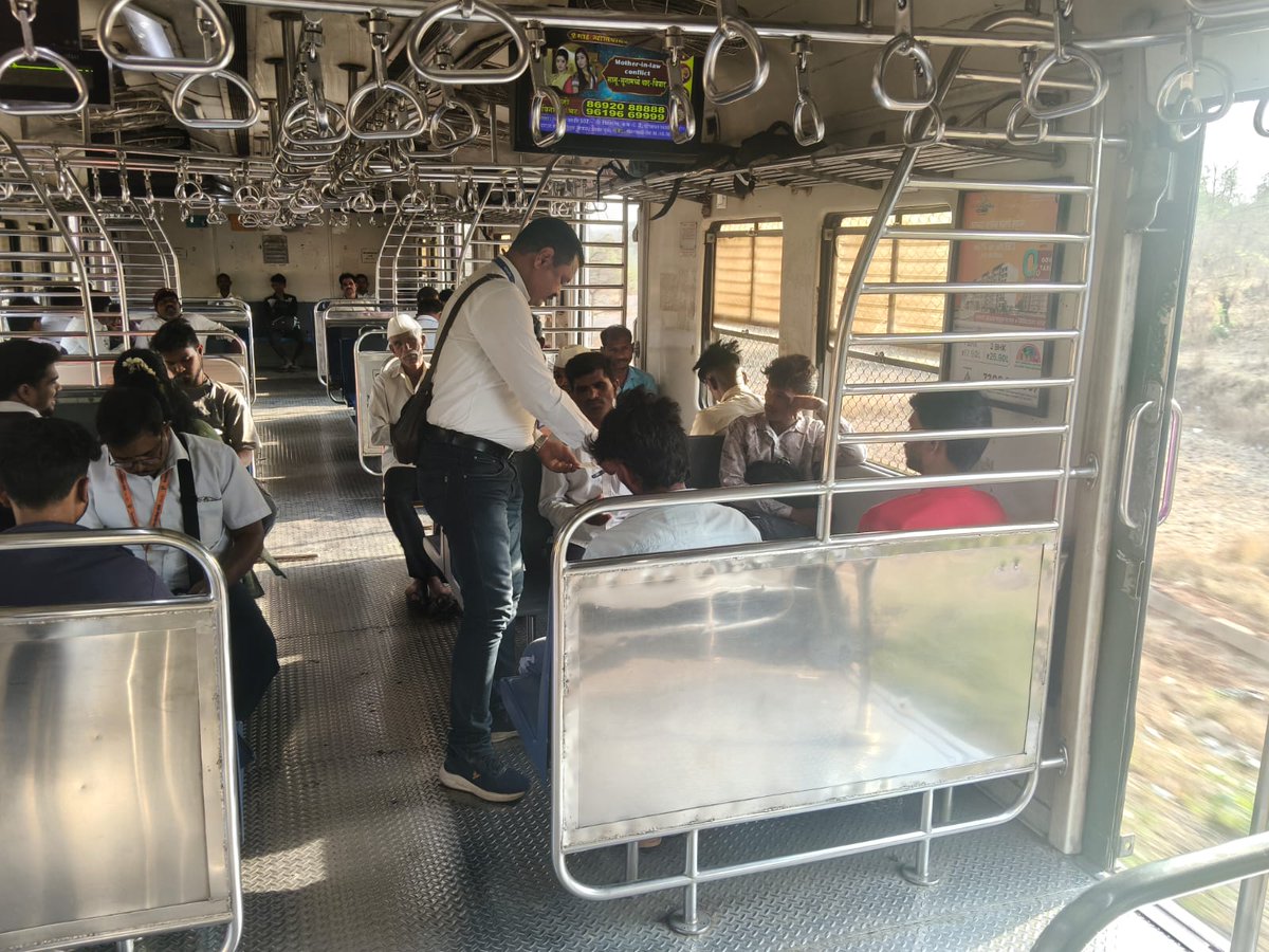 DRM Mumbai CR tweet media