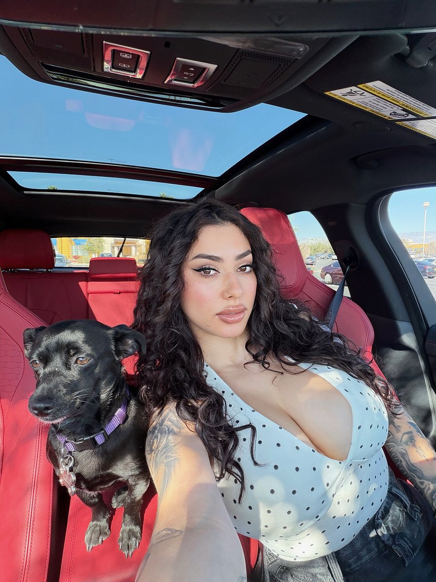 Maria Agredano 🎀 tweet media