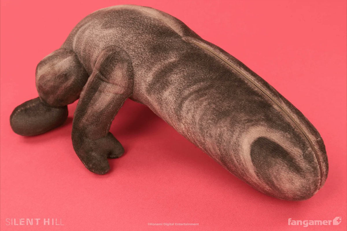 Fangamer tweet media