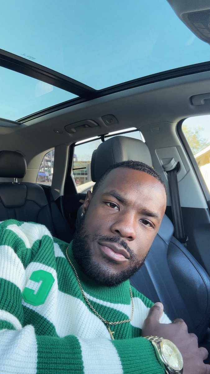 DeeGreatest___'s tweet photo. felt lucky. 🙂‍↔️🍀

#stpatrickday https://t.co/kDa1PPHUdh