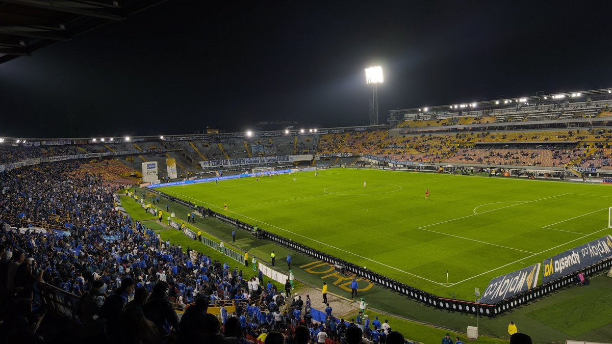 Familia_Azul tweet media