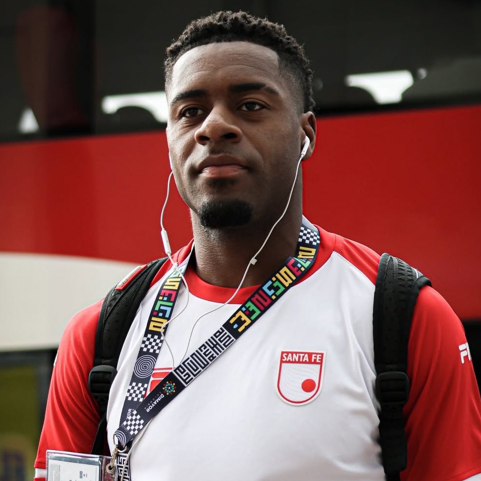 Miguel París tweet media