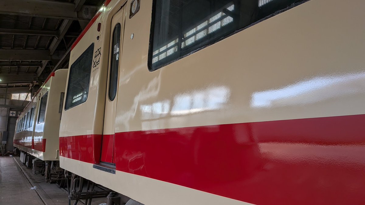 富山地鉄アテンダント【公式】 tweet media