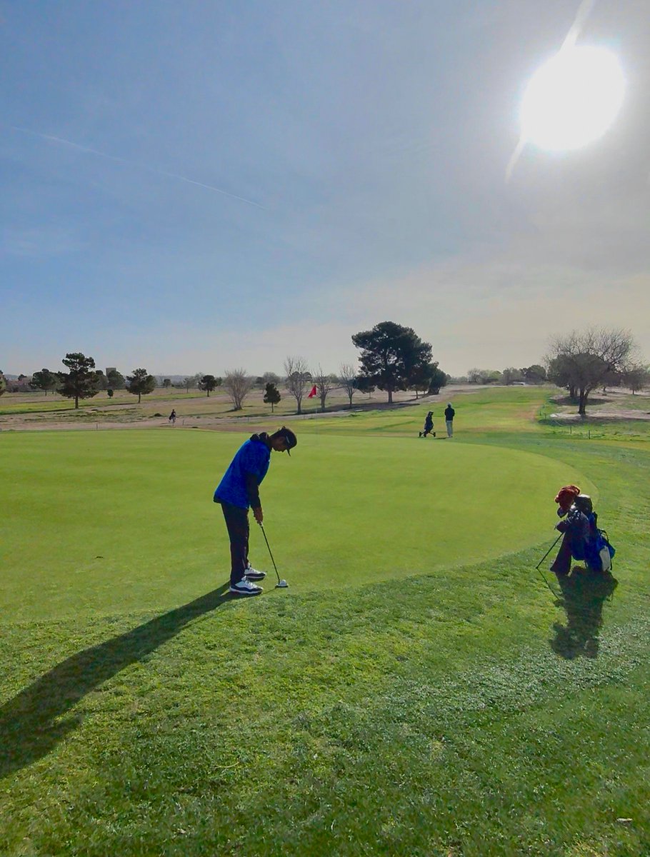 San Elizario HS Boys & Girls Golf Team tweet media