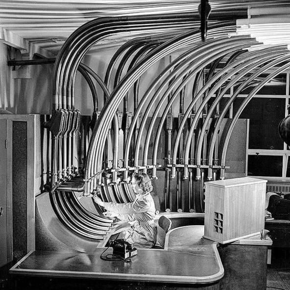 RossRadio tweet media