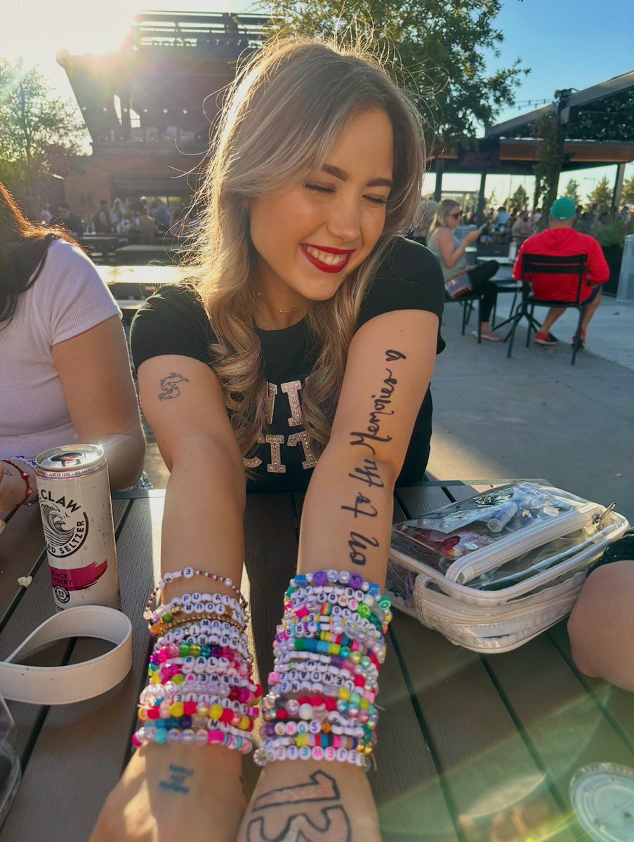 mirrorball ❤️‍🔥 tweet media