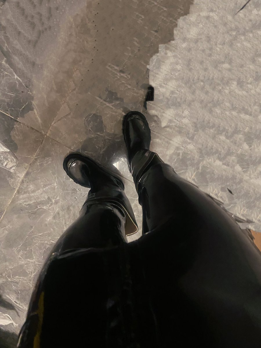 Latex者者 tweet media