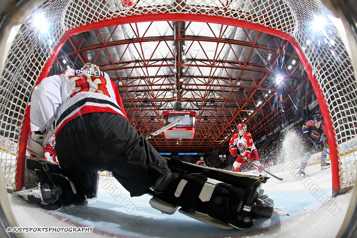 JustSports_AHL's tweet image. 03-13-26 BINGHAMTON BLACK BEARS vs PORT HURON PROWLERS

REMOTELY TRIGGERED CAMERA MOUNTED IN THE GOAL

@BlackBearsFPHL
@PHProwlers
@PocketWizard
@CanonUSApro
#pocketwizard
#remotecamera
#RemoteCameras
#makeitpossible
#whereistheremotecamera
#funwithremotes
#ShotOnCanon
#teamcanon