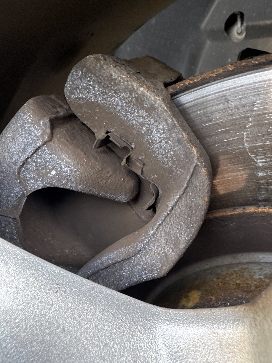 Philip Bowen tweet media