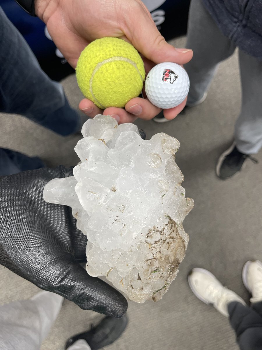 Ethan Mok tweet media