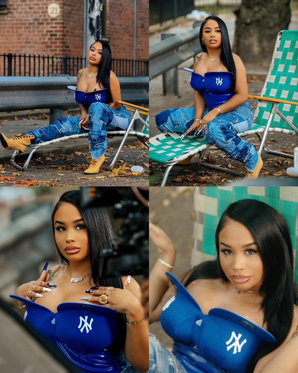 Female Rap Room tweet media