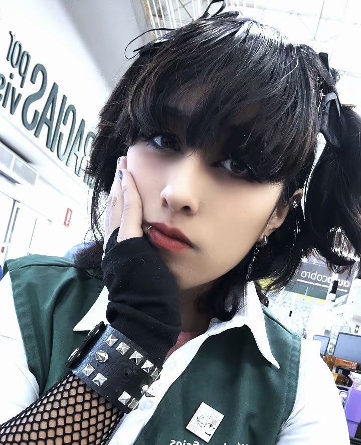 Pinky Chan ໒(ᵔᴥᵔ)७ (@PinkyRosa12) / Posts / X