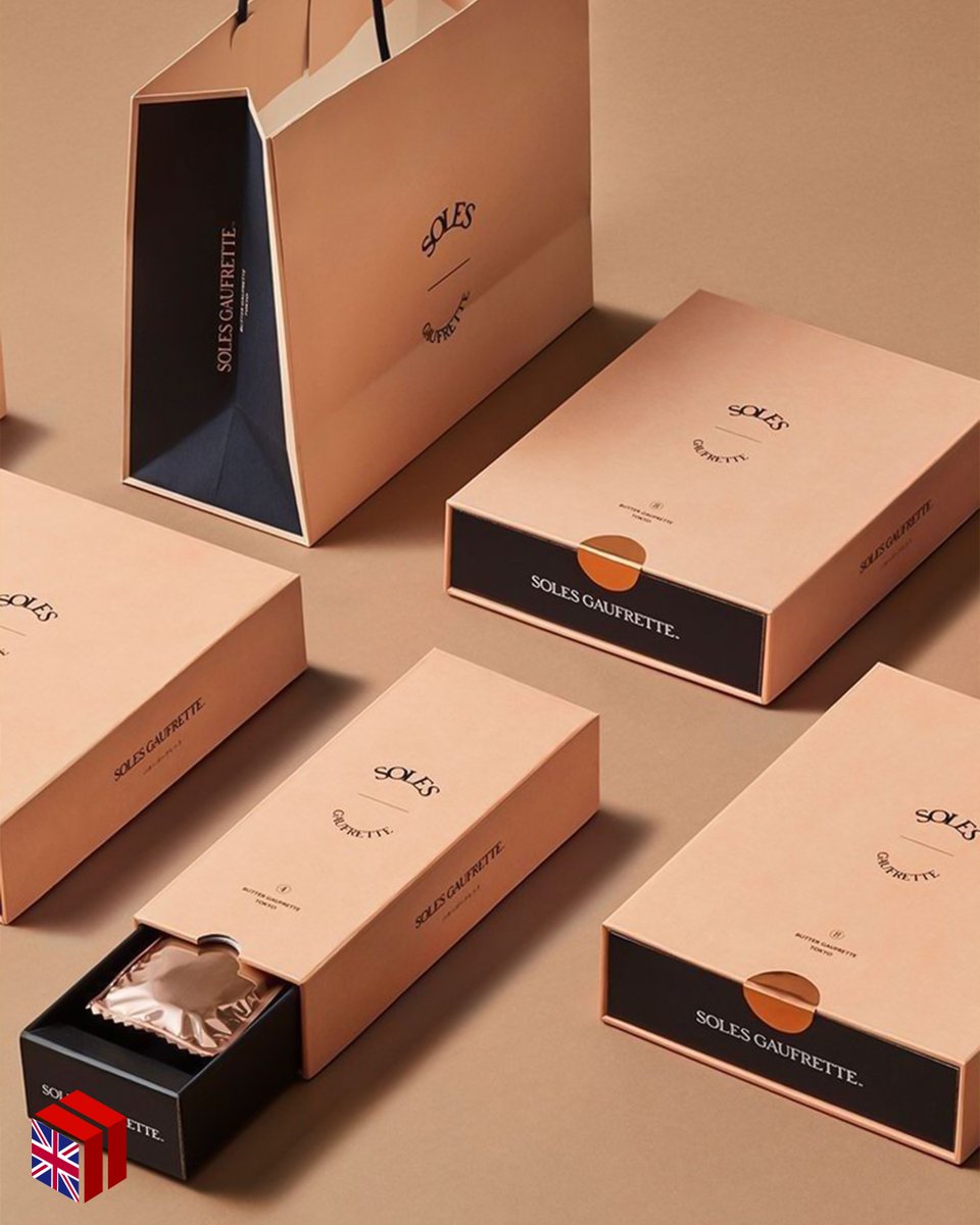 MxPackaging's tweet image. Luxury packaging, perfectly combined.
From rigid drawer boxes to tray &amp;amp; lid boxes and premium paper bags, every detail is crafted to elevate your brand presentation.

#RigidBoxes #DrawerBoxes #TrayAndLidBoxes #LuxuryPaperBags #PremiumPackaging #CustomPackaging #MXPackaging