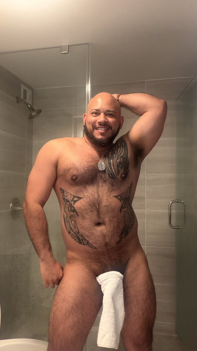 LatinoGoGoPapiUC🇨🇴 tweet media