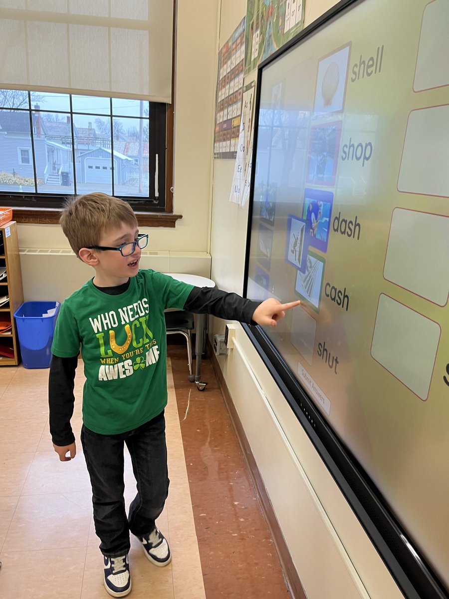 Mrs. Chapman tweet media