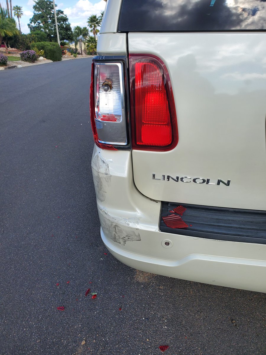 SmithandWishing's tweet photo. @amazon You need to fix what you broke! Fix my SUV! @SDXpess You need to PAY! $6,000.00 in damages! @AmazonHelp @AmazonAlexa @awscloud https://t.co/90u9XyUe3l
