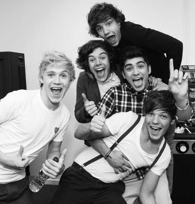 Cristy ୭̥🪩💙 tweet media