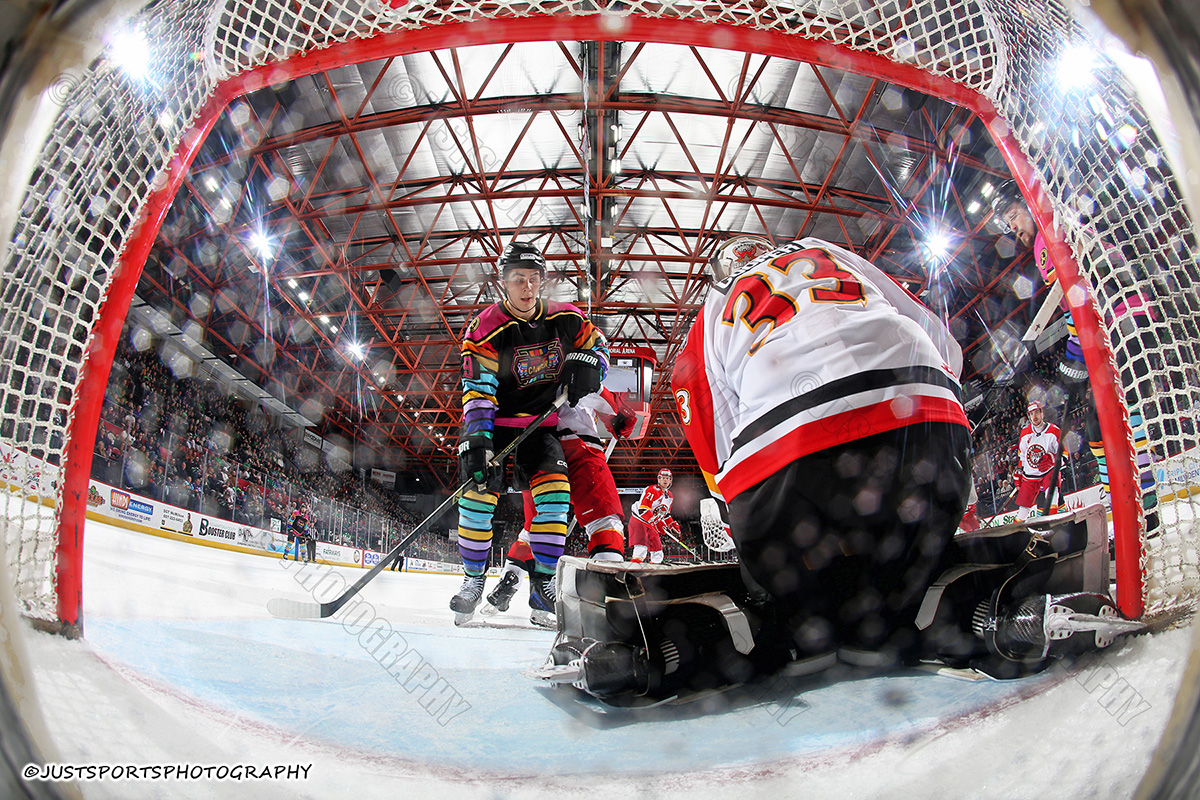 JustSports_AHL's tweet image. 03-13-26 BINGHAMTON BLACK BEARS vs PORT HURON PROWLERS

REMOTELY TRIGGERED CAMERA MOUNTED IN THE GOAL

@BlackBearsFPHL
@PHProwlers
@PocketWizard
@CanonUSApro
#pocketwizard
#remotecamera
#RemoteCameras
#makeitpossible
#whereistheremotecamera
#funwithremotes
#ShotOnCanon
#teamcanon