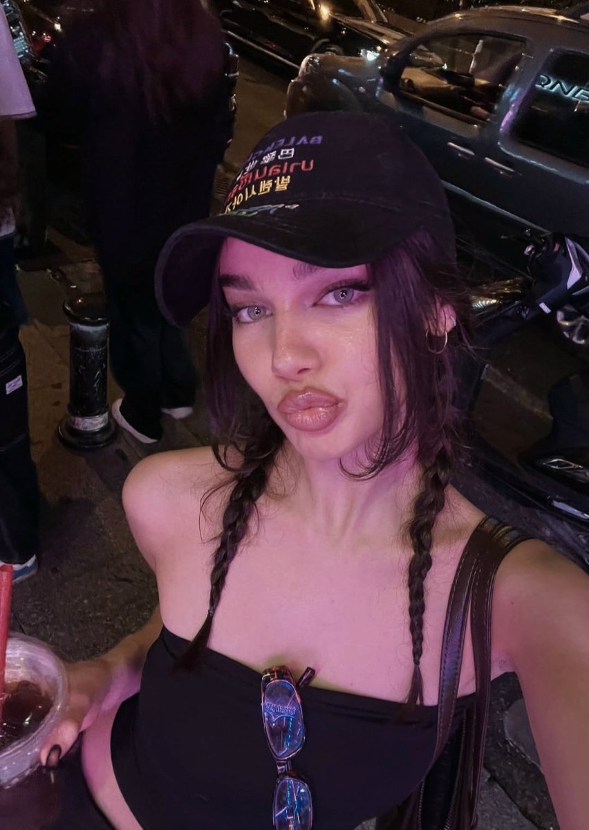 ⠀︎
︎
︎
                         ︎          

            𝗜𝗡𝗦𝗧𝗔𝗚𝗥𝗔𝗠 𝗦𝗧𝗢𝗥𝗜𝗘.
             ───  ⦅⧼ @.𝑥𝑠𝑙𝑖𝑚𝑠𝘩𝑎𝑑𝑦_ ⧽⦆

⠀︎                   
 ︎" antes del desastre 🍀🍺 "