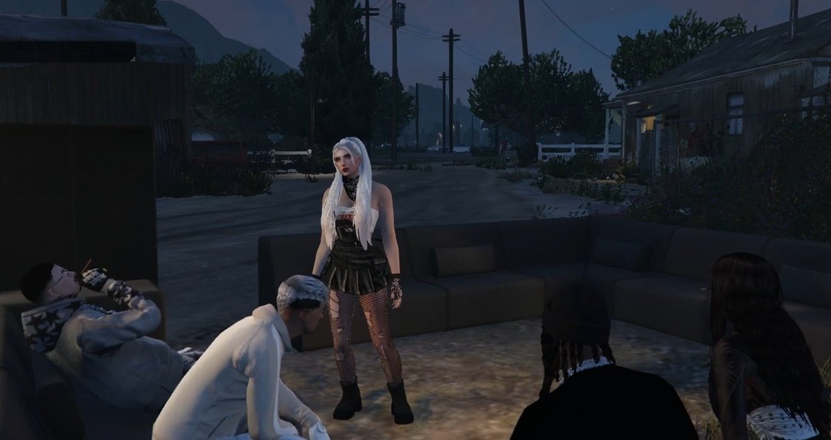 Jule. Sanchez💗 tweet media