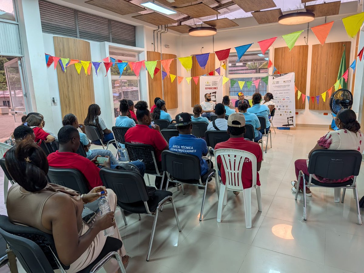 Velia Vidal tweet media