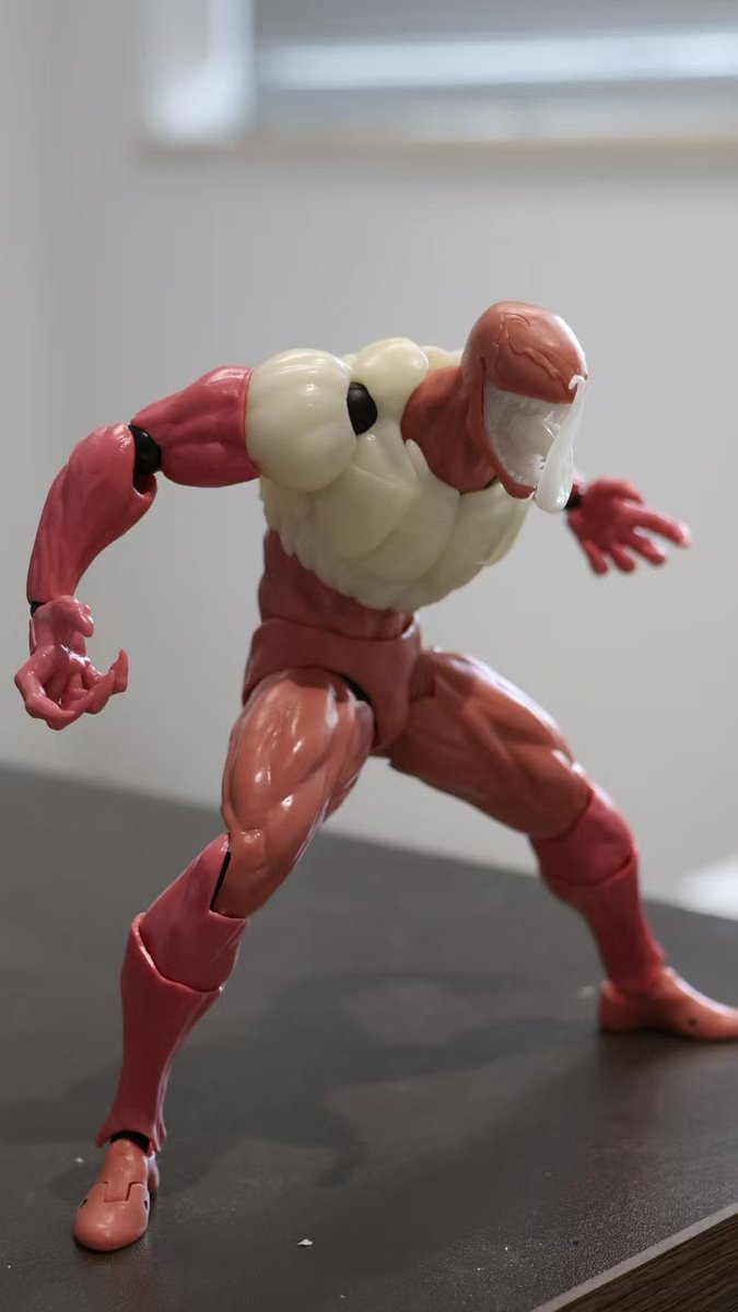 LslGus's tweet photo. @Mess_Toys Mess toys. Do you still intend to launch this Venom figure someday? They said it was coming soon 9 months ago. We are frustrated and tired of the lack of updating and consideration with customers.
  @Mess_Toys https://t.co/6tzBCkGlSr